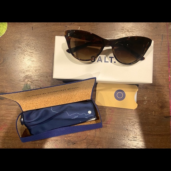Authentic SALT Hillier sunglasses ..